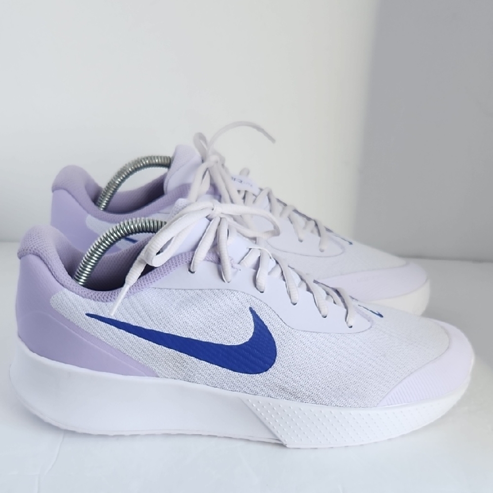 Nike Women's Lavender and Blue Sneakers